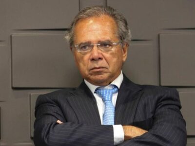 Paulo-Guedes-Posto-Ipiranga-pra-rico