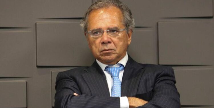 Paulo-Guedes-Posto-Ipiranga-pra-rico